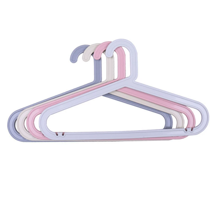 Plastic universal white hanger, lifting effect