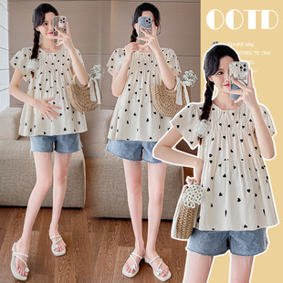 Maternity 2024 Summer New French Age-reducing Sweet Love Shirt Pleated Pregnant Women Top