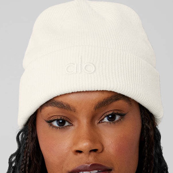 ALO 니트 비니 패션 캐주얼 가을, 겨울 따뜻한 방풍 풀오버 차가운 모자 흑백 다목적 남성과 여성을위한 동일한 스타일