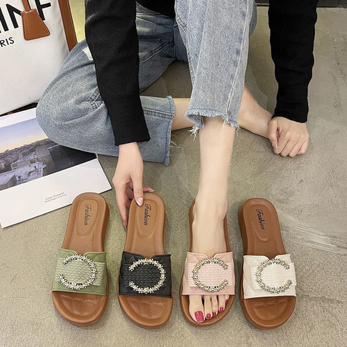 Slip-on sandals for women -  new style, water brick thick sole, soft indoor and outdoor fashion casual beach sand beach sandals
