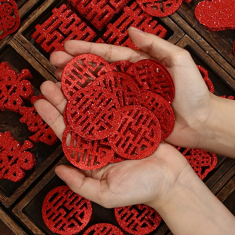 Рука бросает счастливые слова свадьба специальный макет свадебной комнаты Тип Украшения помолвка счастливый сын маленькие счастливые слова Вставка Свадебные принадлежности