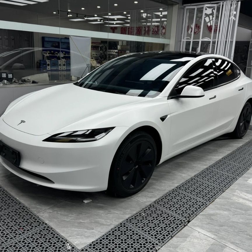 PET matte ceramic white car wrap film, full-body application for electric motorcycles, drop shipping available, protective film for touch-up