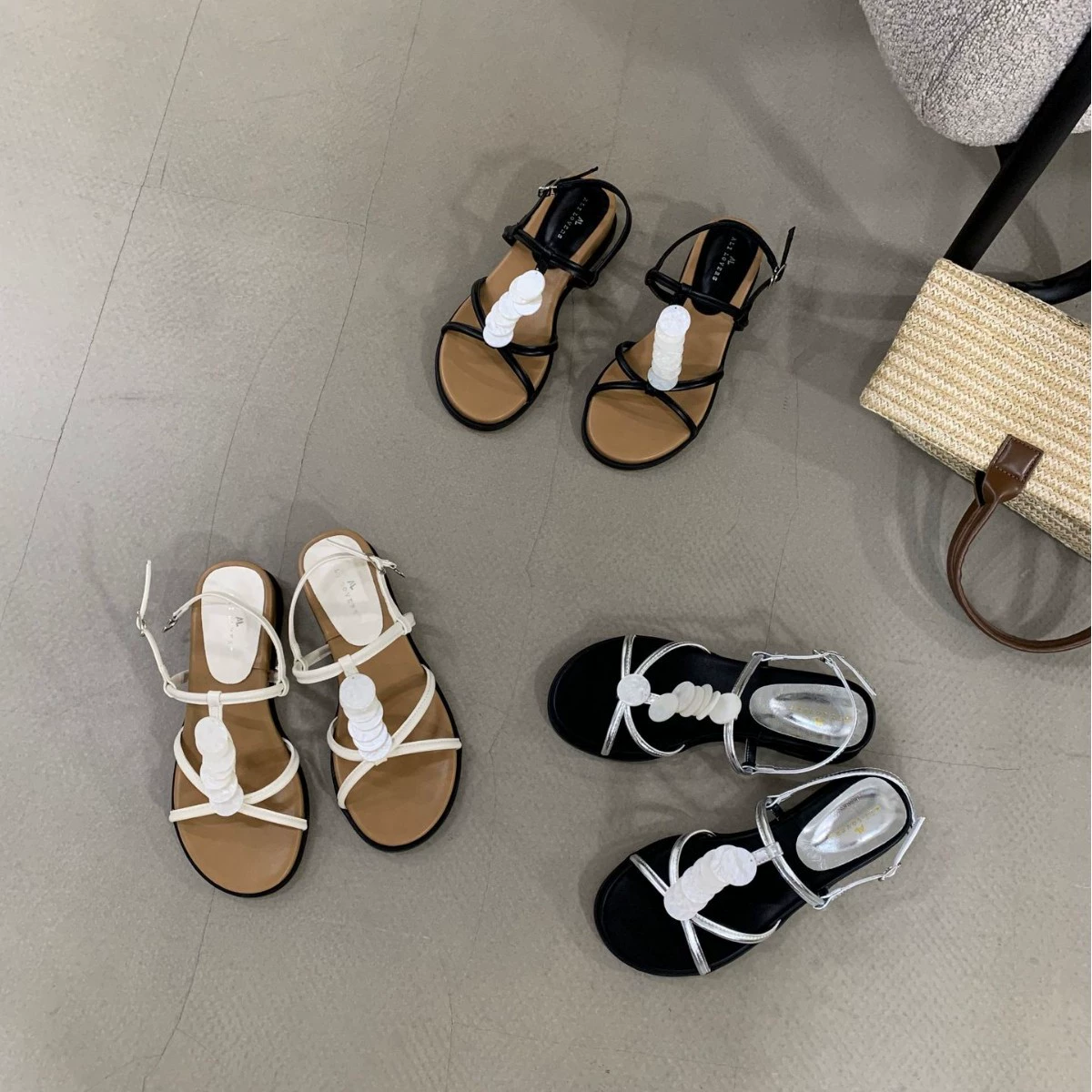 Женские летние босоножки 2025 года, новые модели, 5500-999~Wedge, французский ремешок, открытый носок, римские сандалии