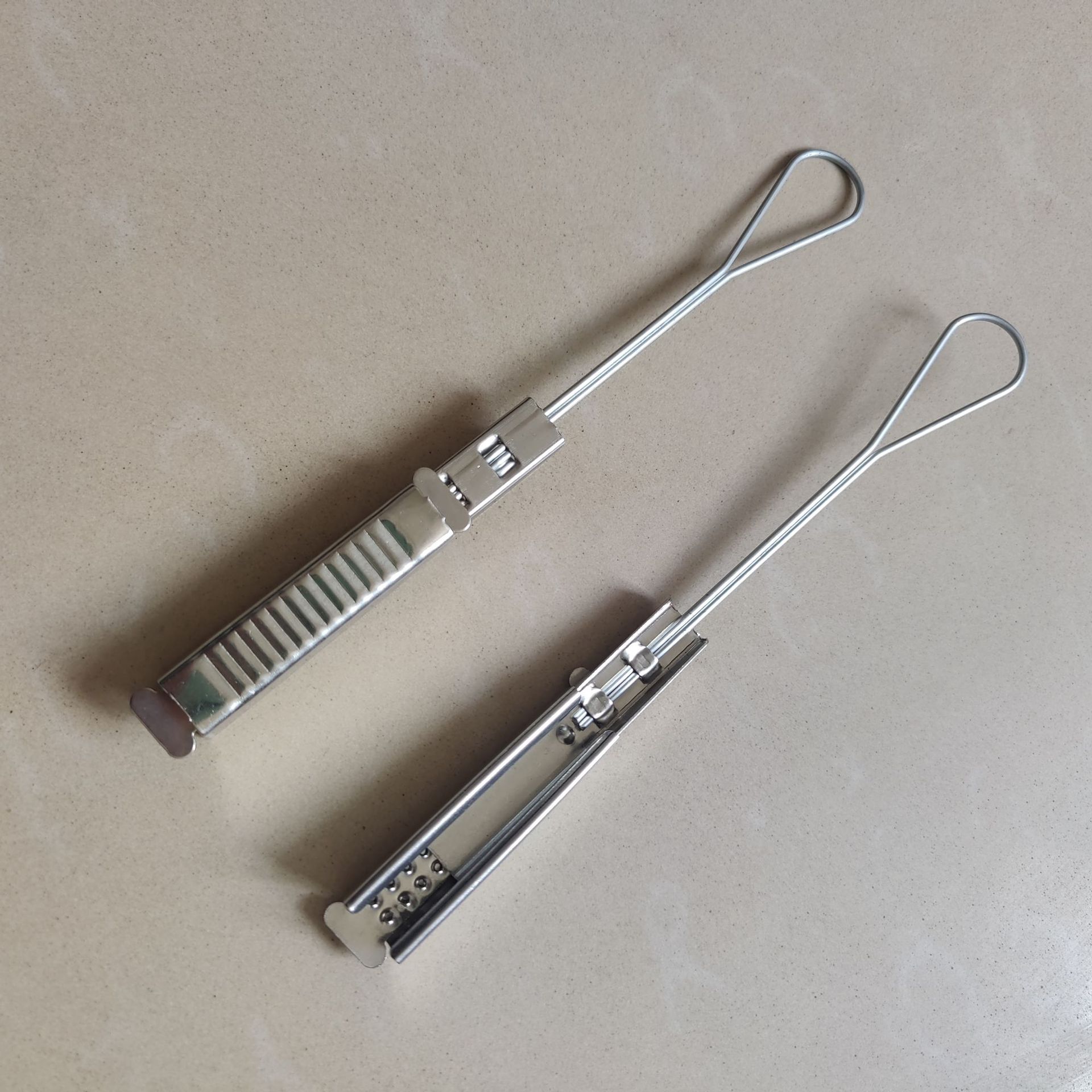 FTTH光钎安装辅件 不锈钢线夹 不锈钢固定件 不锈钢拉线夹 固定件