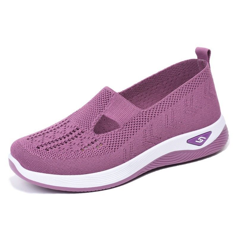 Zapatos de mujer verano nuevo estilo venta al por mayor transfronteriza zapatos de mujer casuales de suela suave moda zapatos de tela viejos de Beijing zapatos de madre transpirables