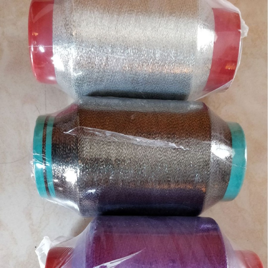 金属黑银片包覆涤纶丝捻合线土豪金金色条形状涤纶缠绕银色包股线