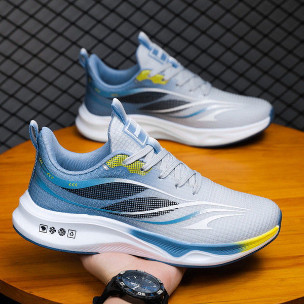 Lightweight shock-absorbing sneakers for men and women for students