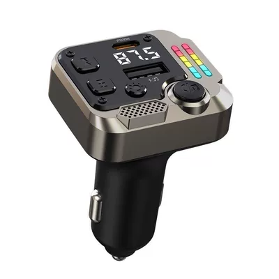 Cross-border new car Bluetooth player mobile phone charger PD30W super fast charging car USB charger (Bluetooth Hands-free dəstləri)