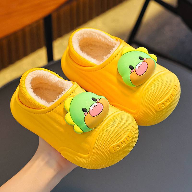 Otoño y invierno bolsas de tacones de algodón para niños, zapatillas de algodón para niños y niñas, zapatillas de algodón para niños pequeños y medianos