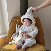 冬季新款ins 婴儿羽绒连体衣女宝宝白鸭绒外出服洋气公主碎花爬服