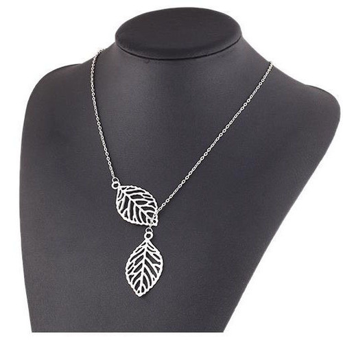 New European and American style leaf necklace, double leaf clavicle chain, European and American jewelry for women, necklace supply wholesale