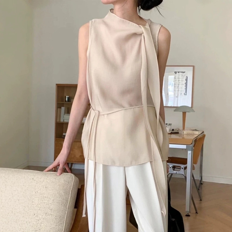 2026 Summer New Style Gentle Wind Fluttering Tie-Neck Sheer Blouse Thin Sleeveless Tie-Up Niche Top for Women