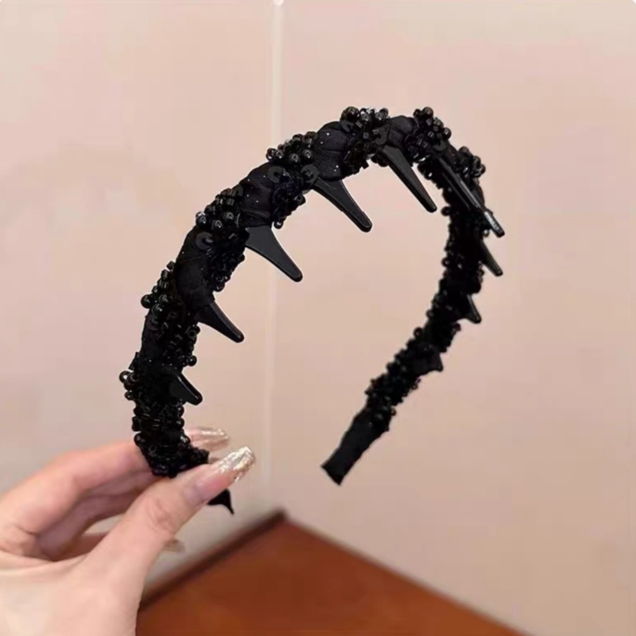 8#Black satin three layers of waves