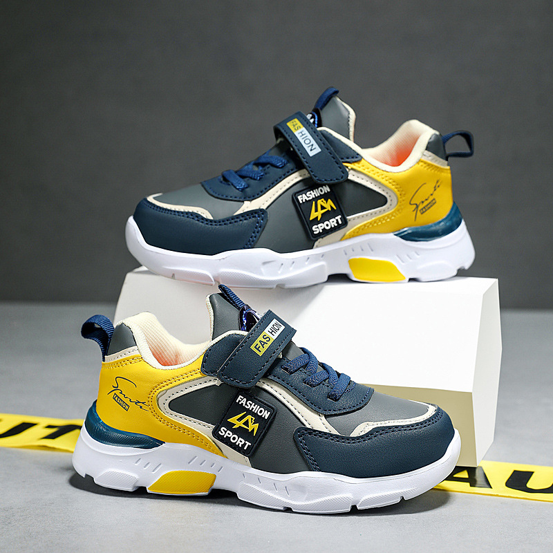 Zapatos infantiles para niños Zapatos deportivos para niños 2022 nuevo primavera y otoño Zapatos de malla transpirables para niños de edad media y media