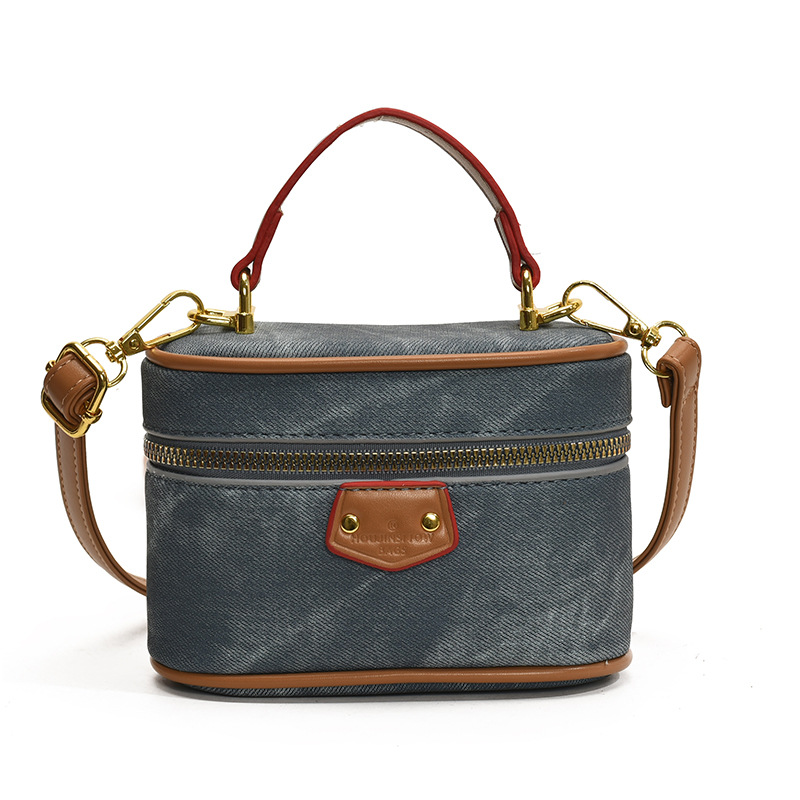 Bolso vaquero desnudo