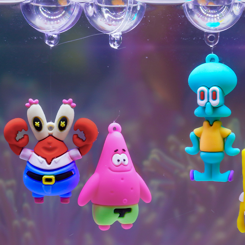 Escenografía de venta caliente Bob Esponja spot pelo liso dibujos animados colgante flotante pecera azul gordo buzo