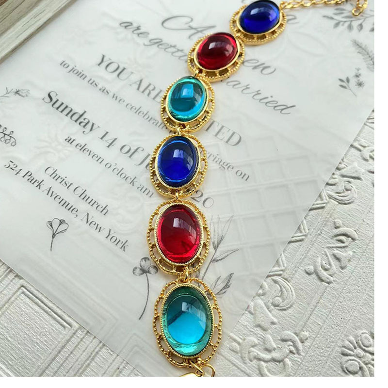 Retro Oval Alloy Gold Plated Glass Women's Necklace display picture 6