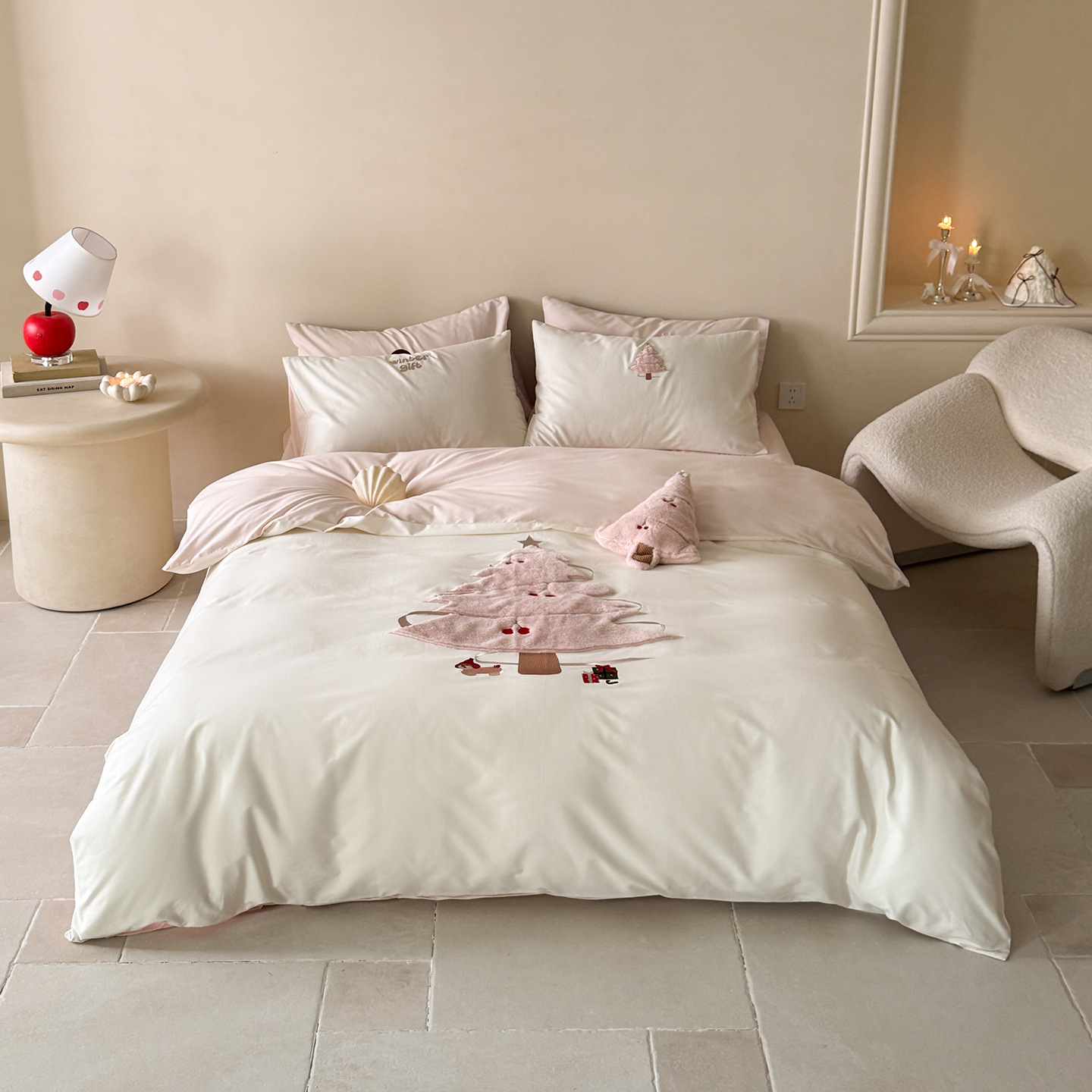 Luxury 100s Long-staple Cotton Bedding Set With Towel Embroidery_voghion.com