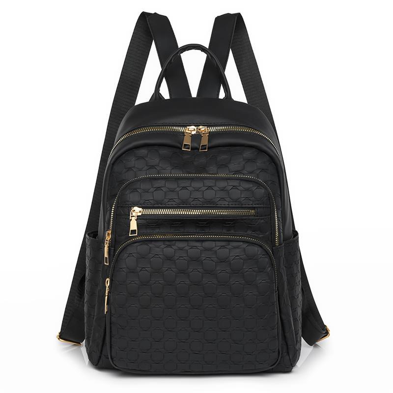 2024 mochila de cuero suave para mujer retro europea y americana nueva moda diseño de nicho mochila de viaje al aire libre al por mayor