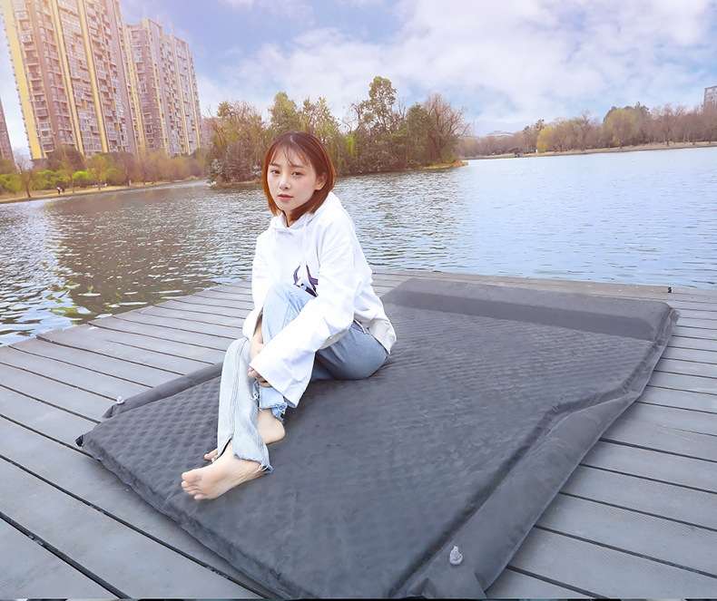 Skoda Octavia car rear inflatable mattress sleeping pad travel bed trunk air mattress car camping mattress