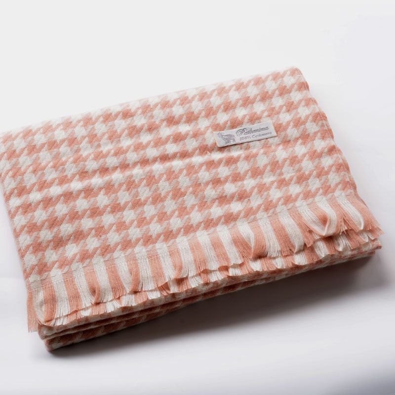 21922749144_2143600369