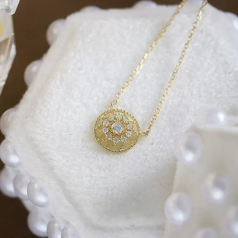 艺丽珠宝18k金镶钻日系雪花蕾丝罗盘项链女高级感锁骨链秋冬新款
