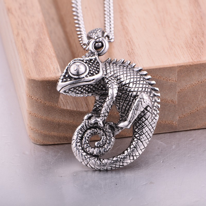 Stainless Steel Lizard Pendant Necklace For Men Exquisite Jewelry_voghion.com