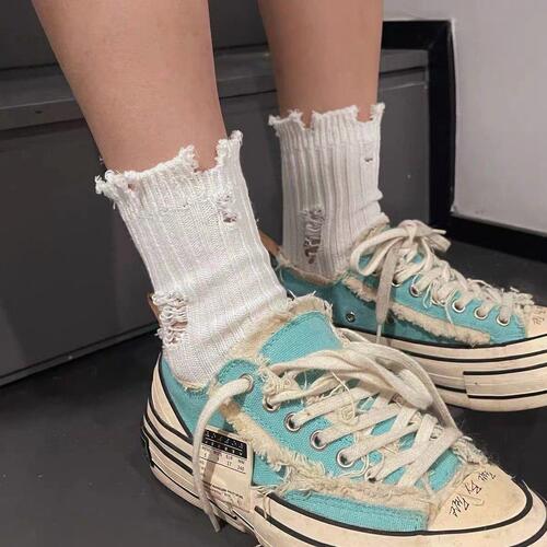 Summer thin-hole mid-calf Ins-style women's socks, plain simple women's hole socks, thin strip trendy socks, wholesale