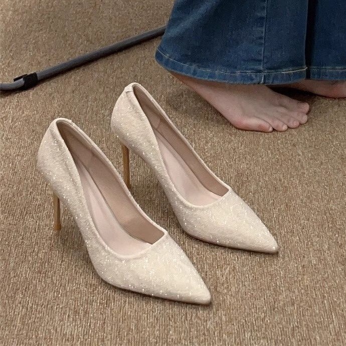 Nude-Colored High-Heeled Shoes to Pair with Jeans, Elegant Hanfu-Style Thin Heels to Match Dresses, Women's Apricot-Colored Gentle Shallow-Mouthed Shoes for Banquets