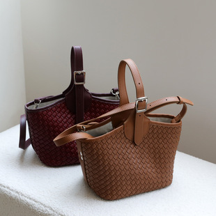 Hand-Woven Bucket Bag for Women, Fashionable and Simple Shoulder Crossbody Bag, Niche Portable Vegetable Basket Bag for Women