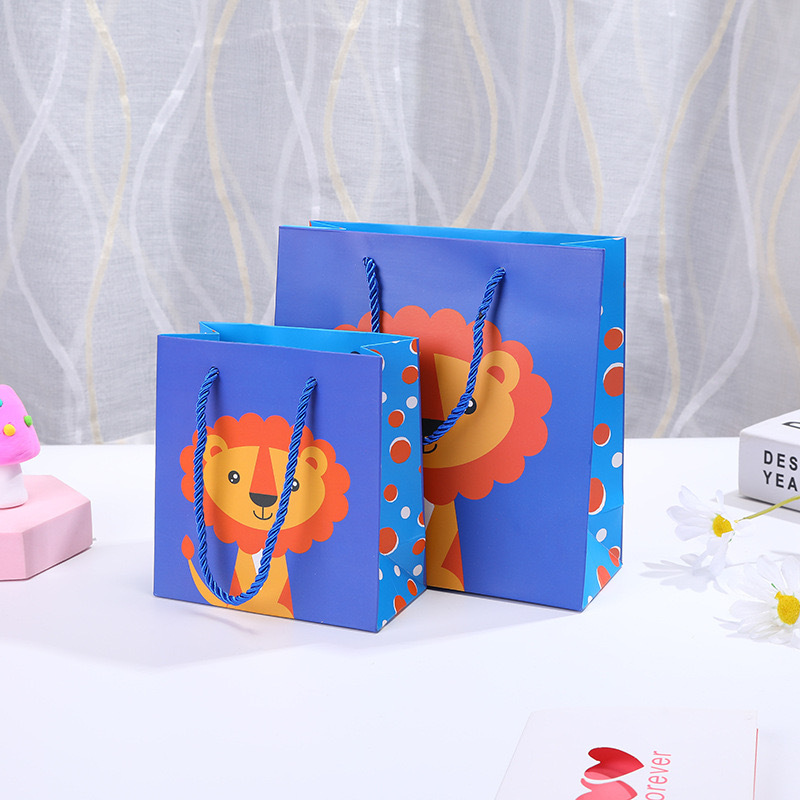 Bolsa de regalo de dibujos animados, ceremonia de apertura para niños, bolsa de papel portátil, bolsa de azúcar de cumpleaños, regalo de devolución, embalaje de regalo a mano