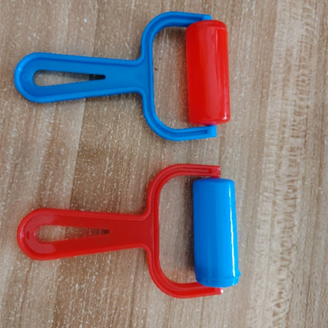 Playing pottery clay clay tools length 8.5 width 5.2 thick 1.7 cm plastic drum roller