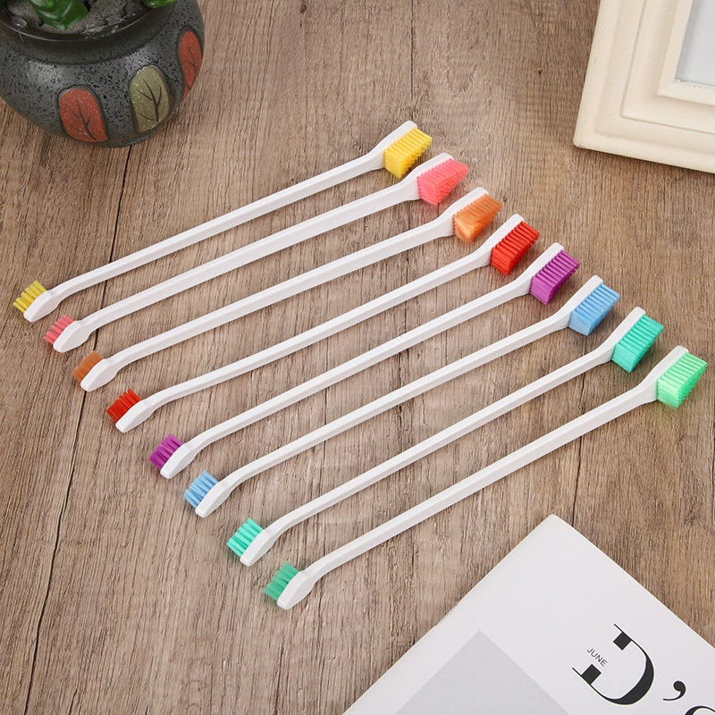 Новая цветная мягкая Щетка Насадка для домашних животных двуглавая зубная щетка для кошек и собак универсальные инструменты для чистки полости рта производители поставляют большое количество