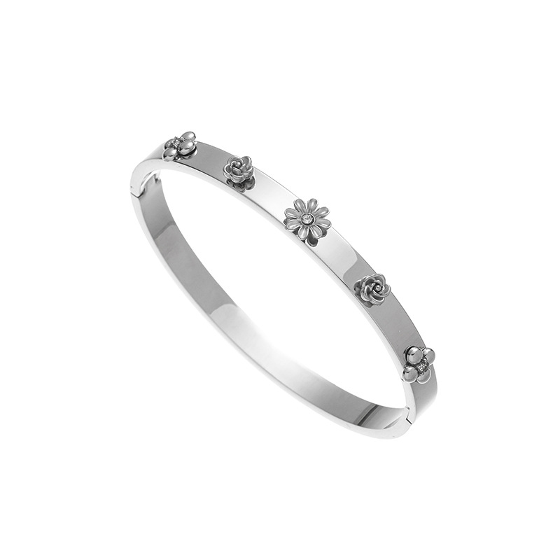 Holiday, Daily Occasion Classic Style Flower Bow Knot Titanium Steel Bangle In Bulk
