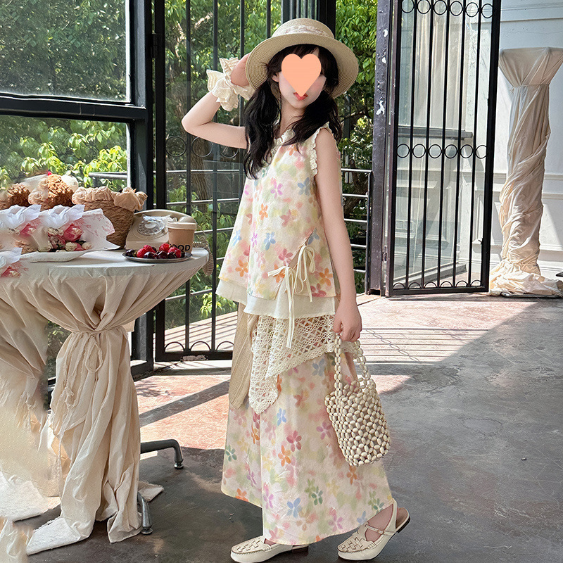 女の子の甘くてかわいいスタイルの虹花柄ベストスーツスカート夏のドーパミン海辺の休暇スカート 2 点セット|undefined