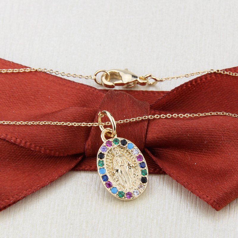 nuevo collar de cobre y circonio de color simple Virgen ovaladapicture3