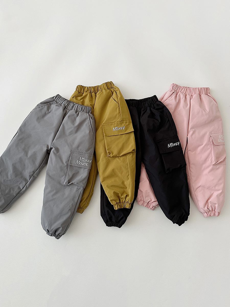 2023 otoño y el invierno de los nuevos niños calientes abajo pantalones nueva norma nacional 90 terciopelo engrosada bebé overoles