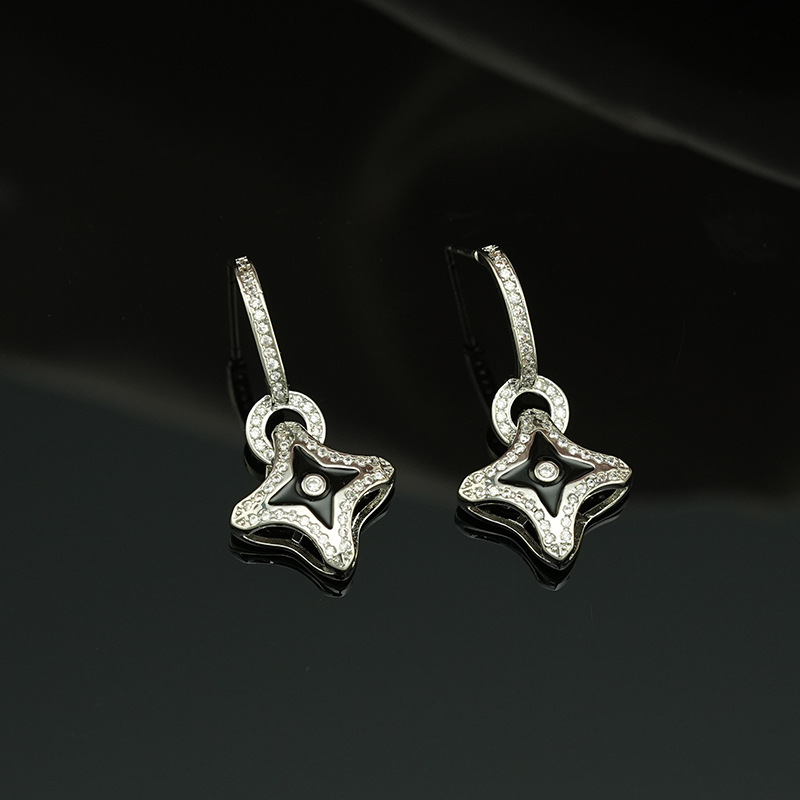 High-end small fragrant temperament earrings women's retro earrings_voghion.com