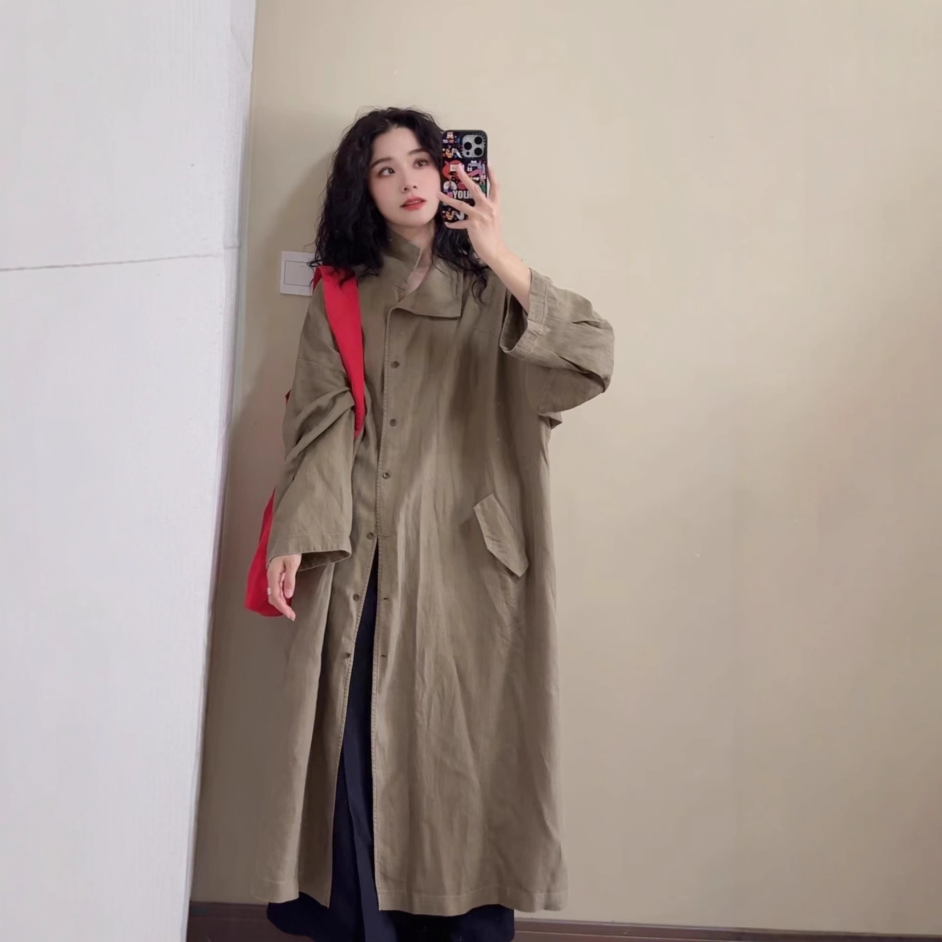 2025秋季新款复古文艺翻领纯色棉质高端气质休闲长款风衣外套