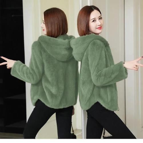 Cross-border thermal-lined, thickened hooded fleece sweater vest for women, autumn and winter loose stylish faux lamb wool outerwear for women