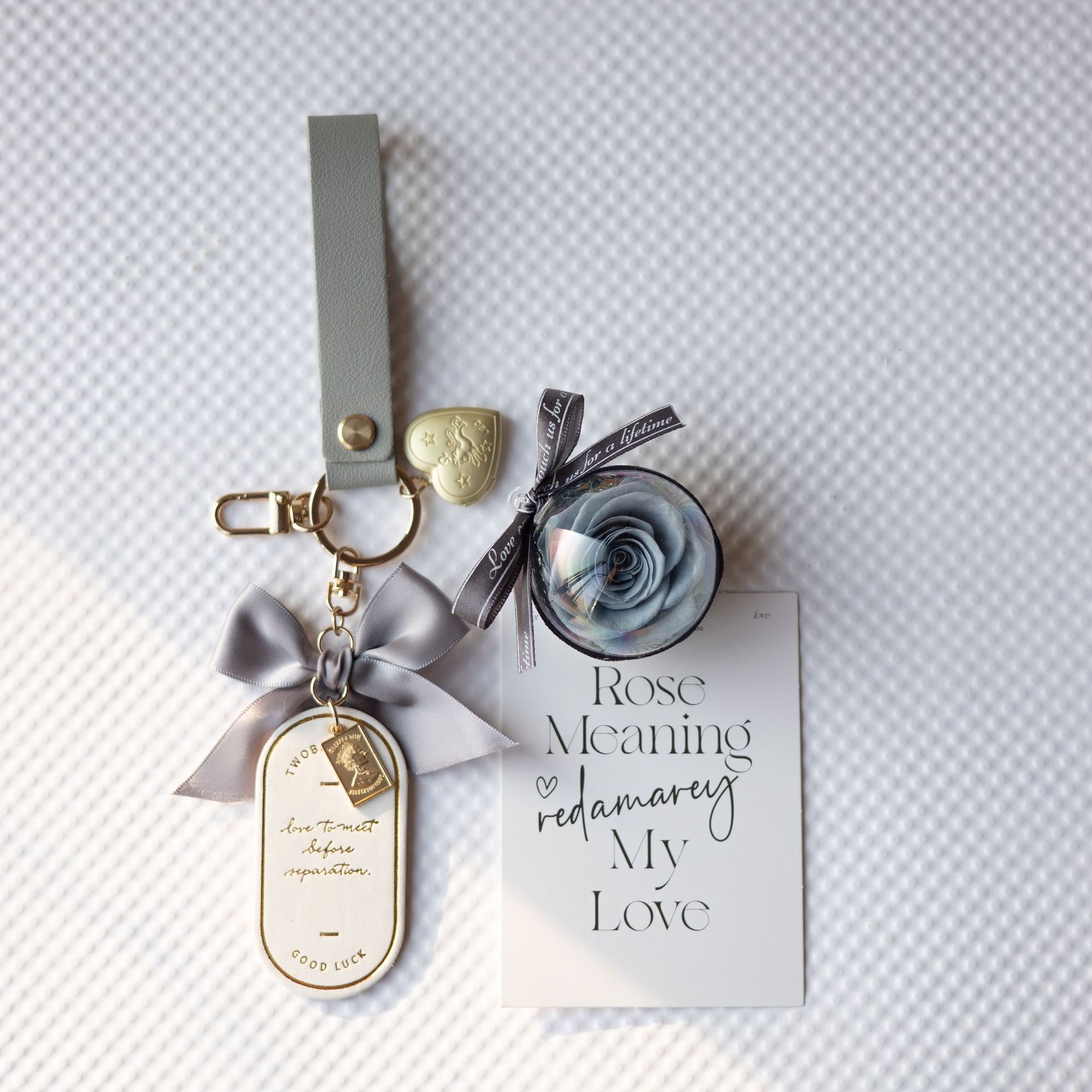 Cruz-frontera Amazon eterna flor llavero terminado Austin Rosa caja de regalo bolsa colgante de cuero marcador colgante