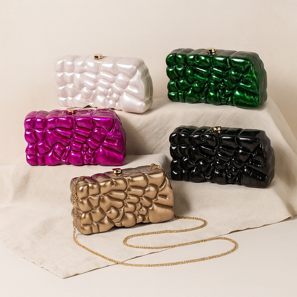Pochette elegante in acrilico a conchiglia per cerimonia sposa_voghion.com