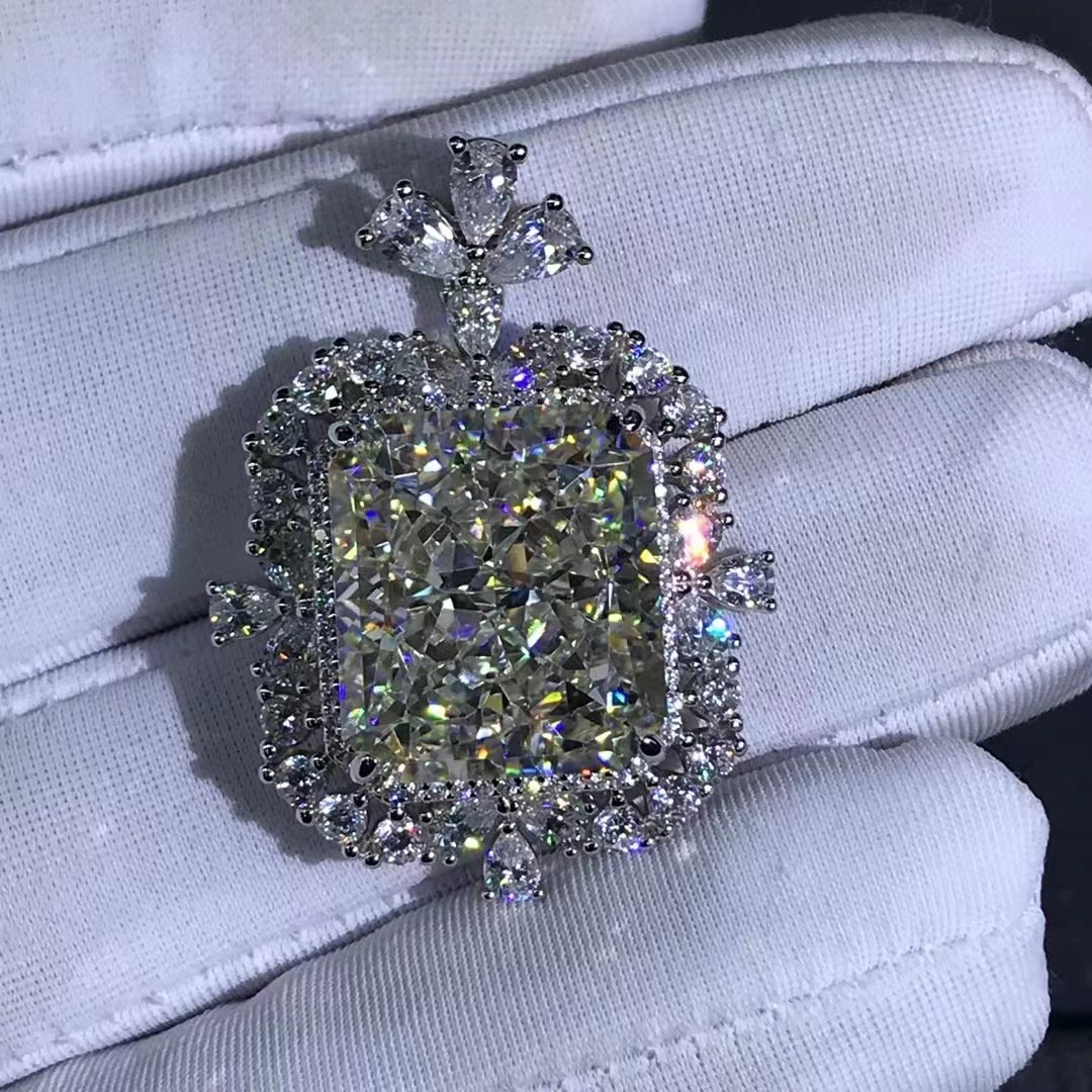 Plata esterlina galvanizada cinco capas de espesor de platino gemas colgantes de diamante de color de alto carbono de 15 quilates importado grado VSS