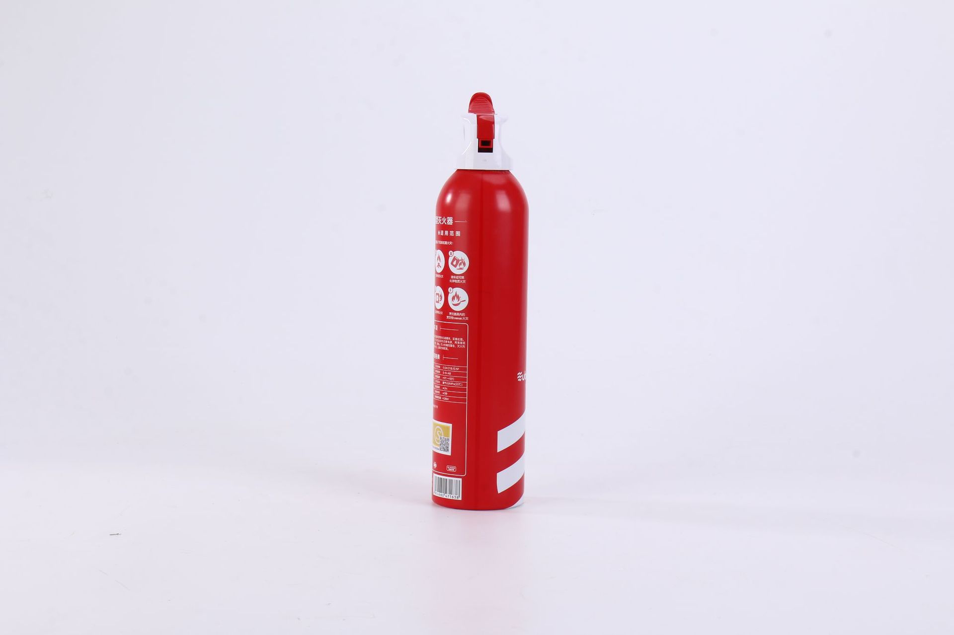 Water-Based Fire Extinguisher for Home Use, Vehicle-Mounted, Simple, Small, Portable, Large Capacity, High Temperature Resistant, Efficient, Flame-Retardant, Handheld Type