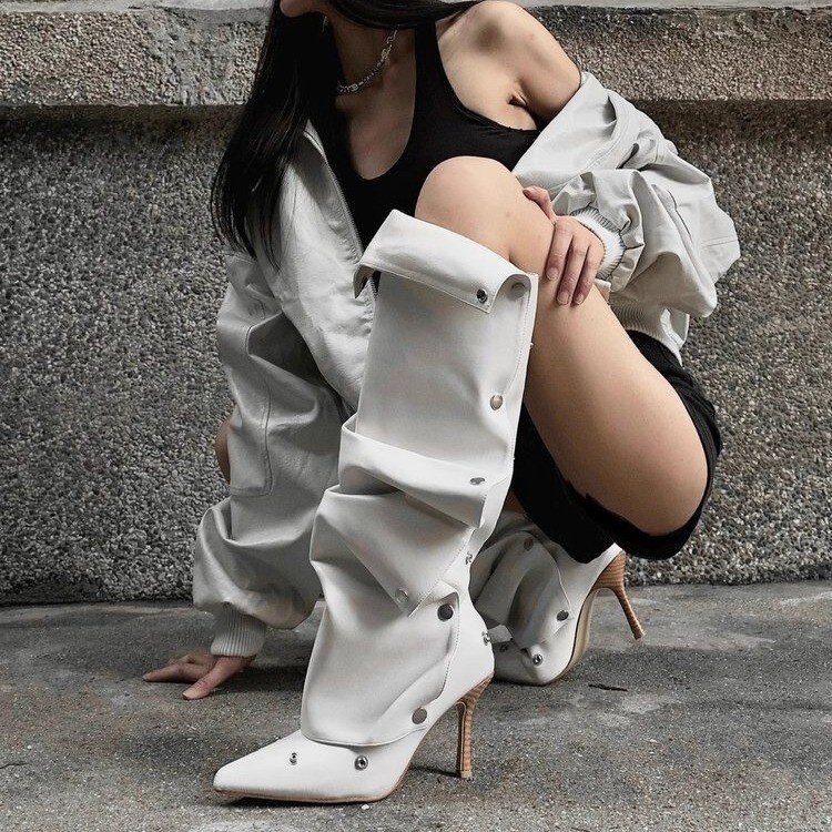 European and American Cross-Border Plus-Size Leather Boots for Women 2026 Autumn and Winter Pointed Toe Button-Stitched Stiletto High-Heeled Fashion Boots for Women European and American Cross-Border Plus-Size Leather Boots for Women 2026 Autumn and Winter Pointed Toe Button-Stitched Stiletto High-Heeled Fashion Boots for Women