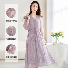 云河绣颂 杭州丝绸真丝连衣裙桑蚕丝2025夏季绣花大码中长裙8866