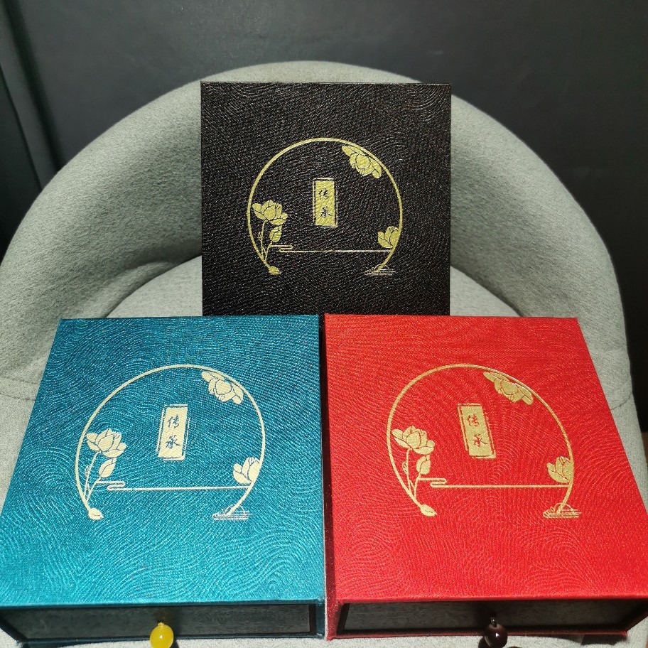 新款银饰古典饰品盒子 复古传承手镯收纳盒 古法金吊坠手镯首饰盒