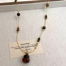 跨境新款新中式虎眼石葫芦吊坠长款美拉德风串珠锁骨链女现货批发