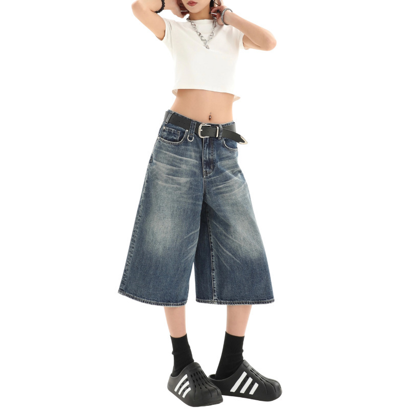 Denim Factory Customized Oemodm American Retro Loose Silhouette Washed Distressed Three-Point Denim Shorts for Women Spring and Summer