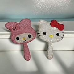 ハローキティの鏡diyのダイヤモンドの王女は化粧鏡を持って彼女の親友の誕生日プレゼントを送ります。